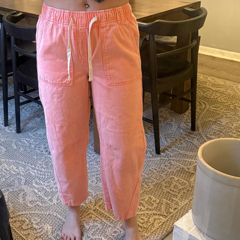 GAP Mid Rise SuperSoft Pull-On Barrel Jeans - Picture 11 of 11